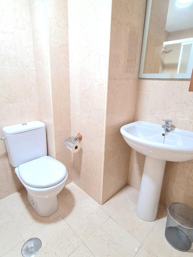 Apartamento 3 Dormitorios Malaga Exterior photo