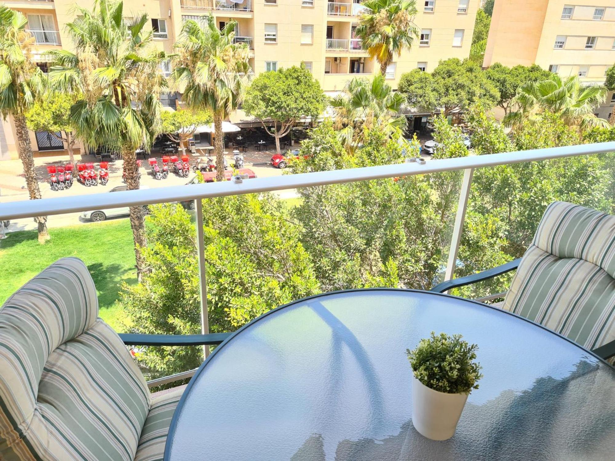Apartamento 3 Dormitorios Malaga Exterior photo